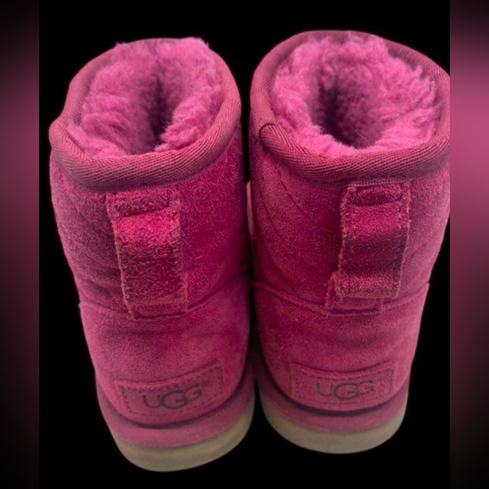 UGG Australia Women's Classic Suede W Arden Boots Size 6 MSRP $135 - Picture 5 of 7